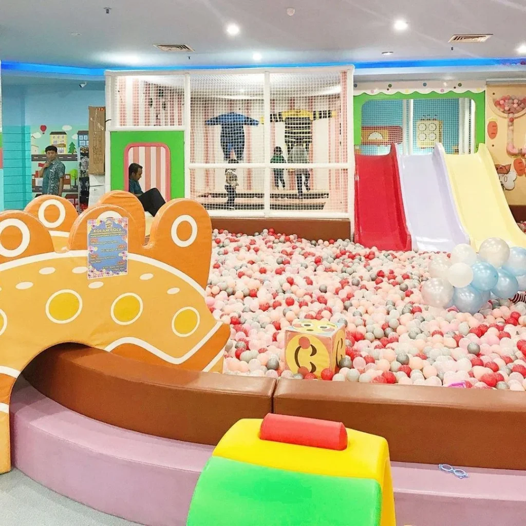 10. Museum Kesenian Anak – Tempat Bermain Edukatif