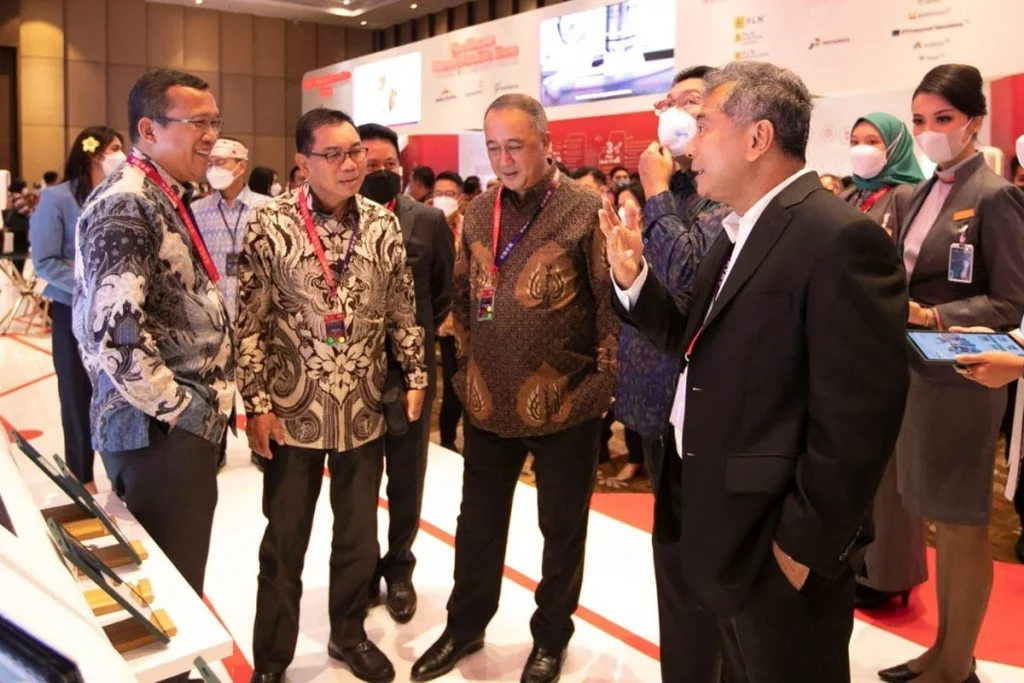 Kasus Nyata: Transformasi di Perusahaan Besar