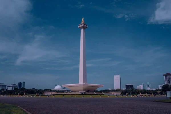 Tur Sejarah Monas dan Sekitarnya: Panduan Lengkap